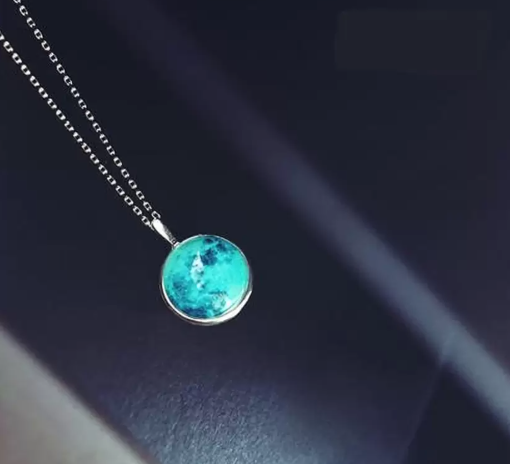 Moon Glowing Necklace